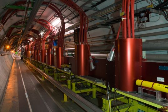 LHC Beam Dump Kicker System Controls (2)